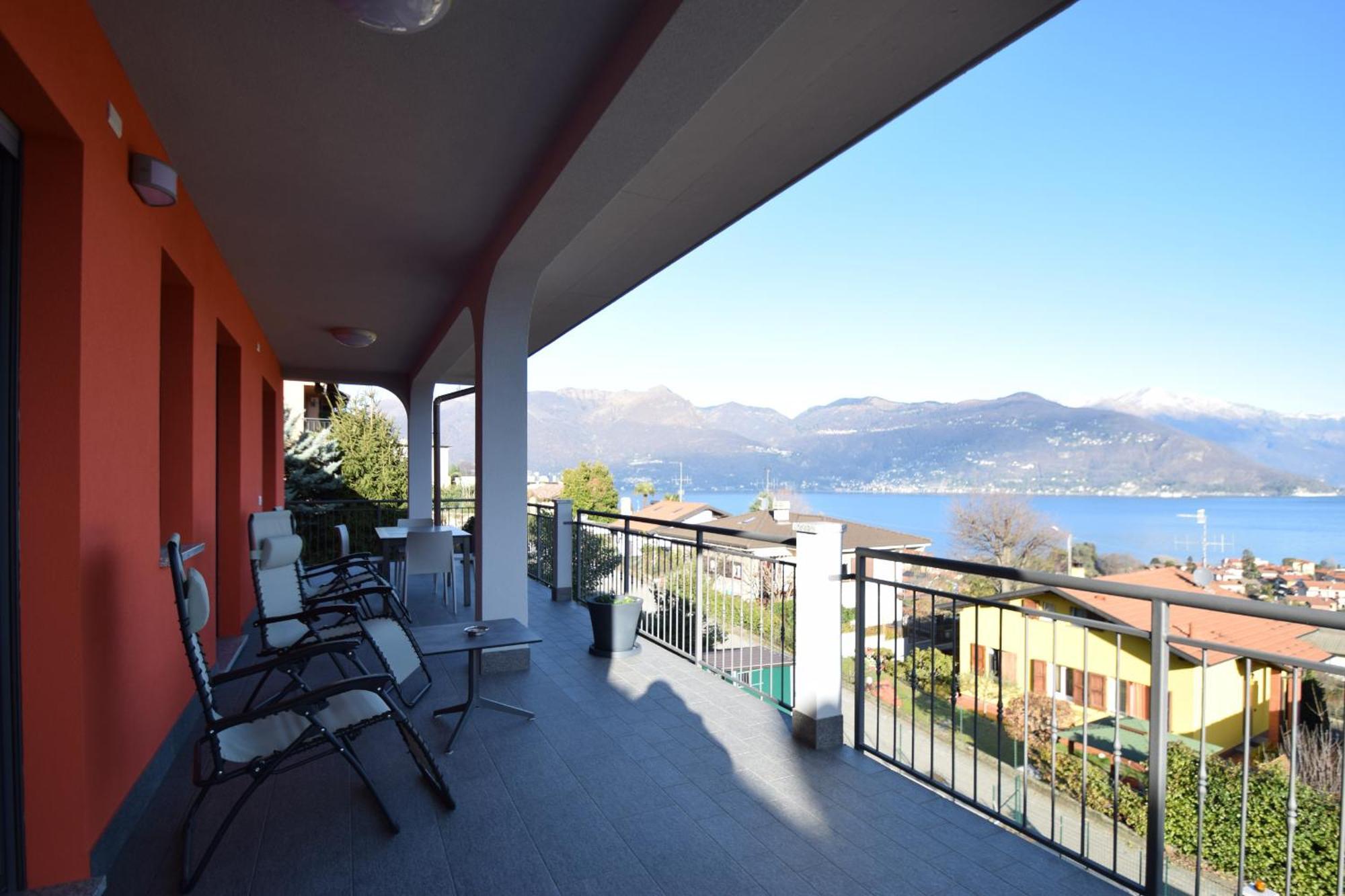 Casa Elena - Bella Vista Lago Apartment