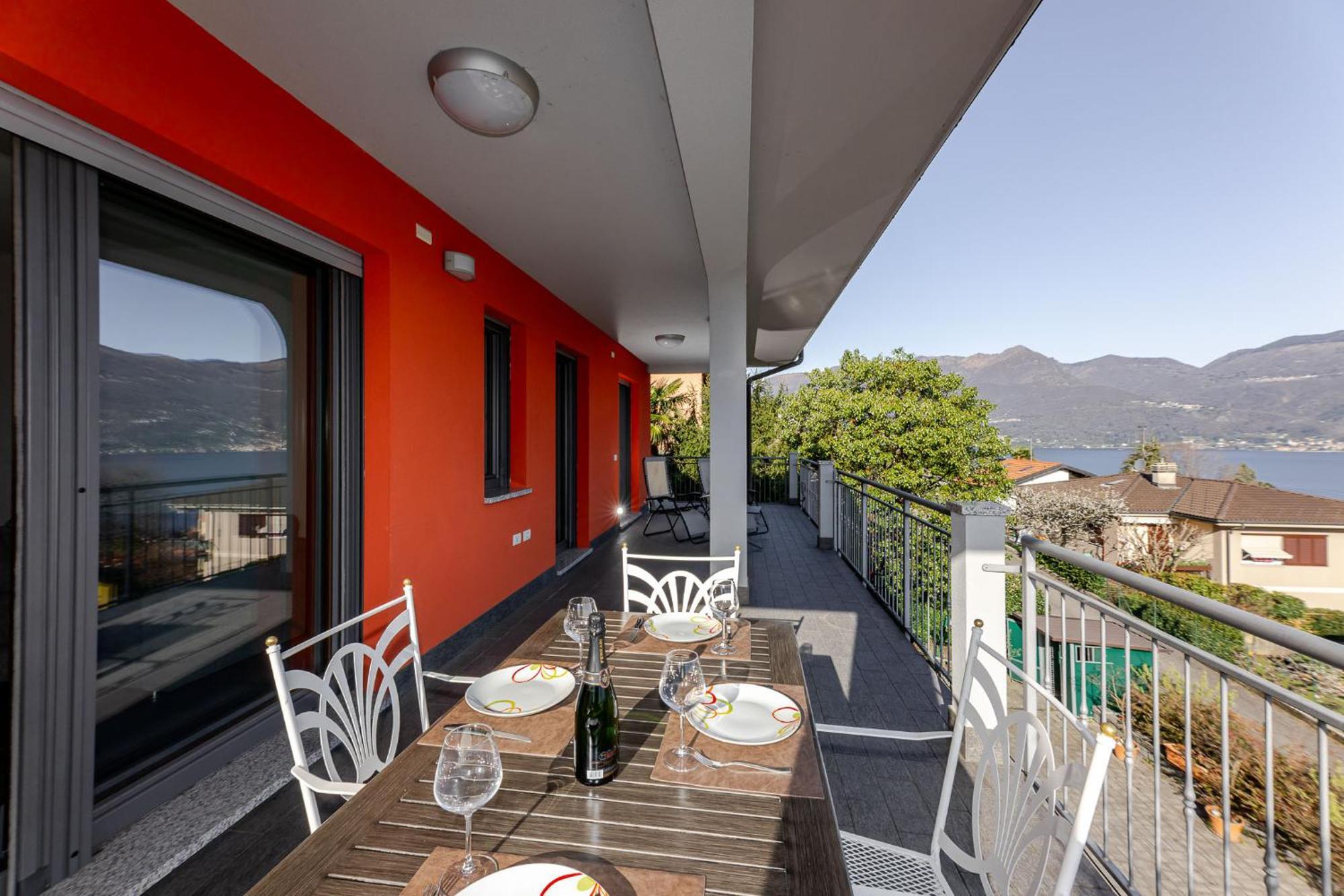 Casa Elena - Bella Vista Lago Germignaga